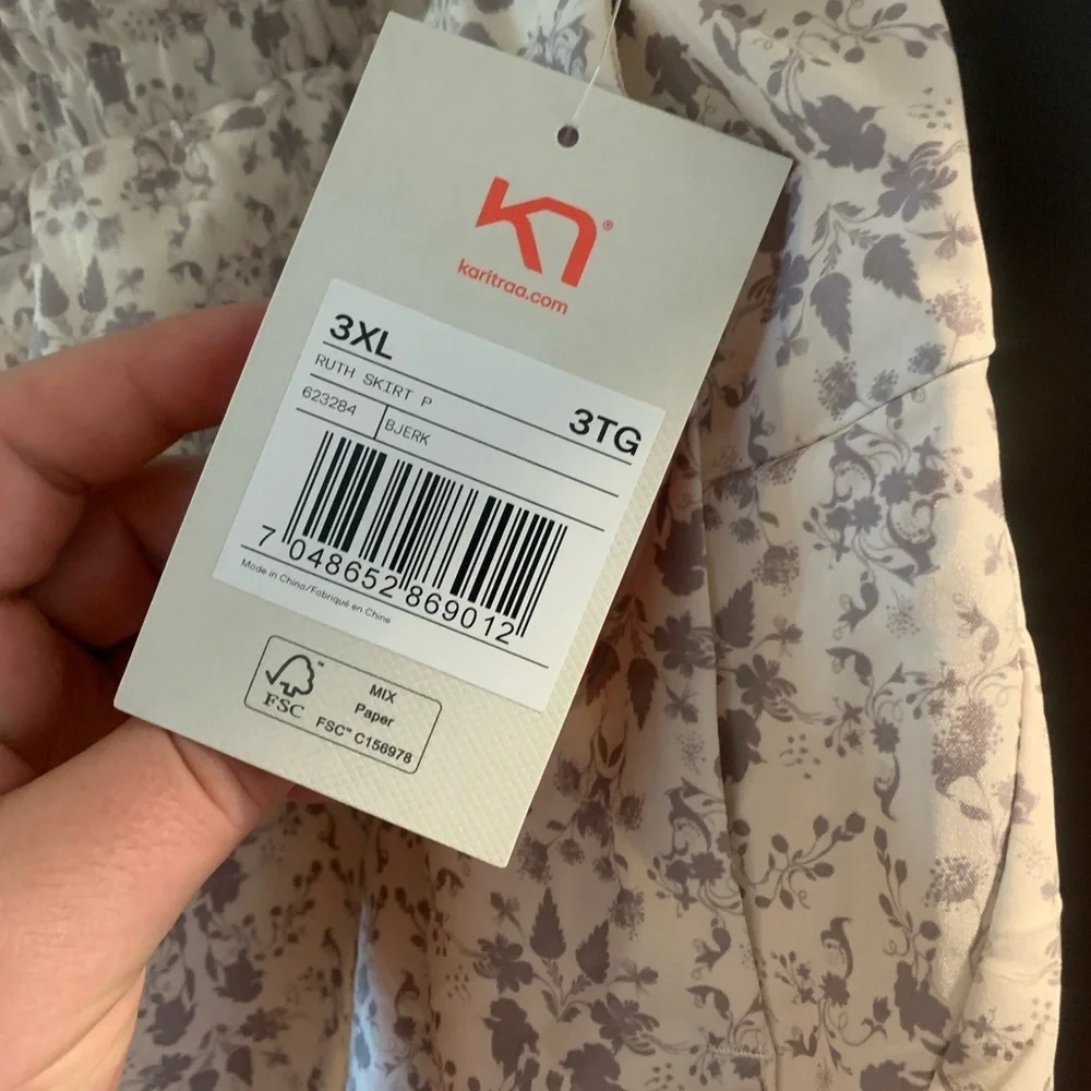 NWT Kari Traa Ruth Outdoor Skirt | Plus Size 3X | Bjerk White